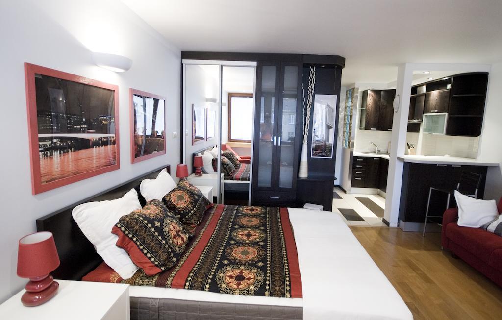 Warsawrent Hit Apartments Rum bild